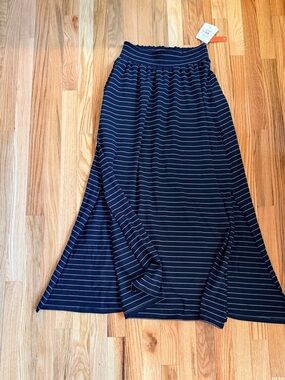 Known Supply NWT Striped Navy Maxi Skirt with Elastic Waist